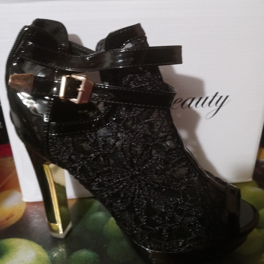 New Black Leather Ankle Boots